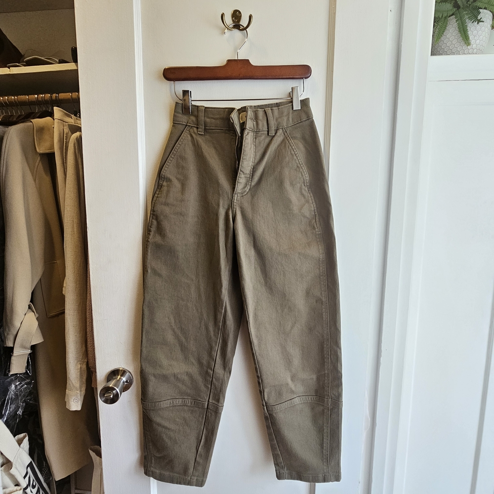 Everlane 	The Utility Barrel Pant - Kalamata